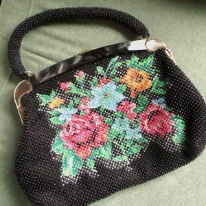 Vintage Mid Century Beaded Floral Handbag Made in Hong Kong